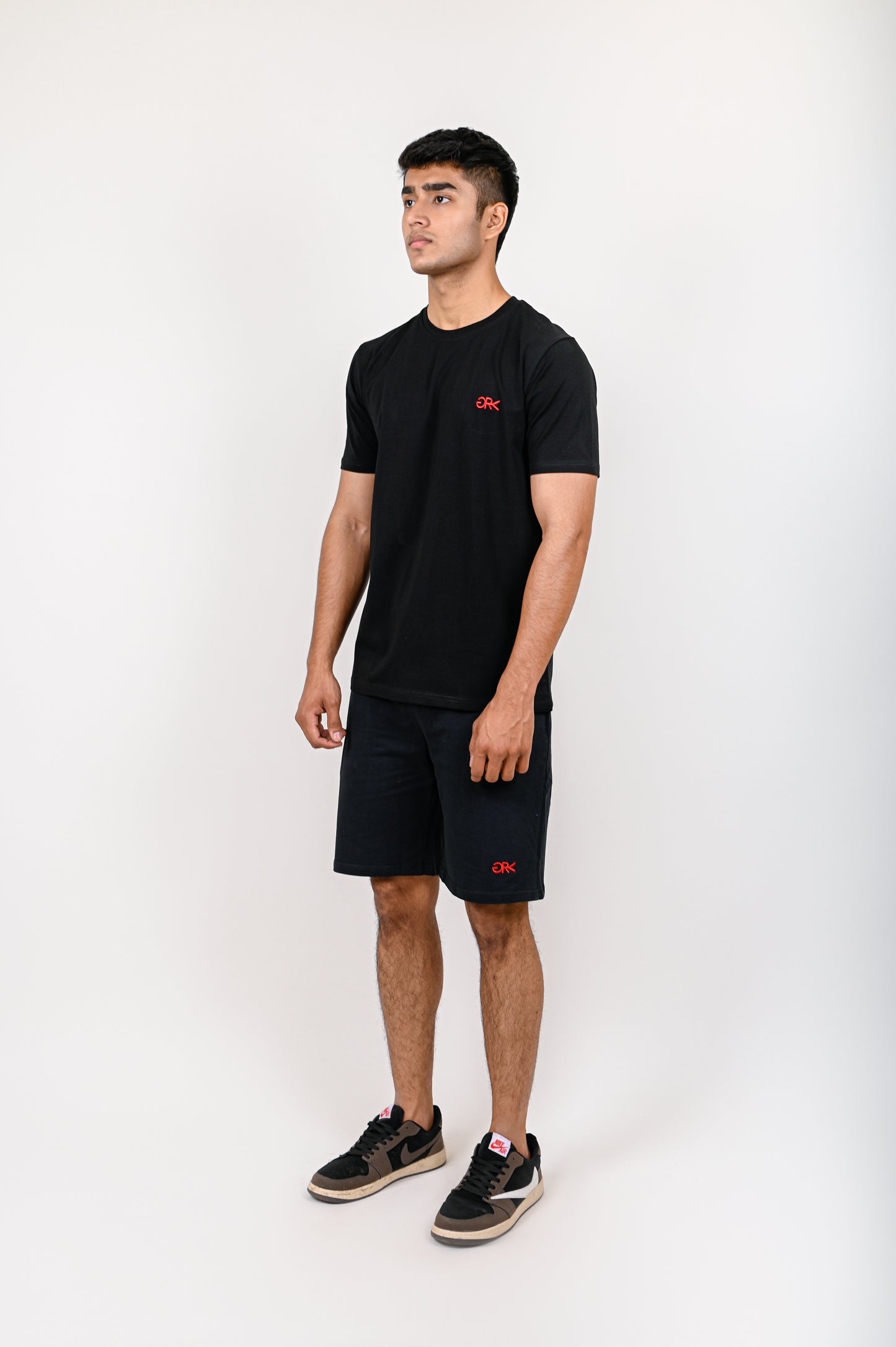 Black Regular T-shirt