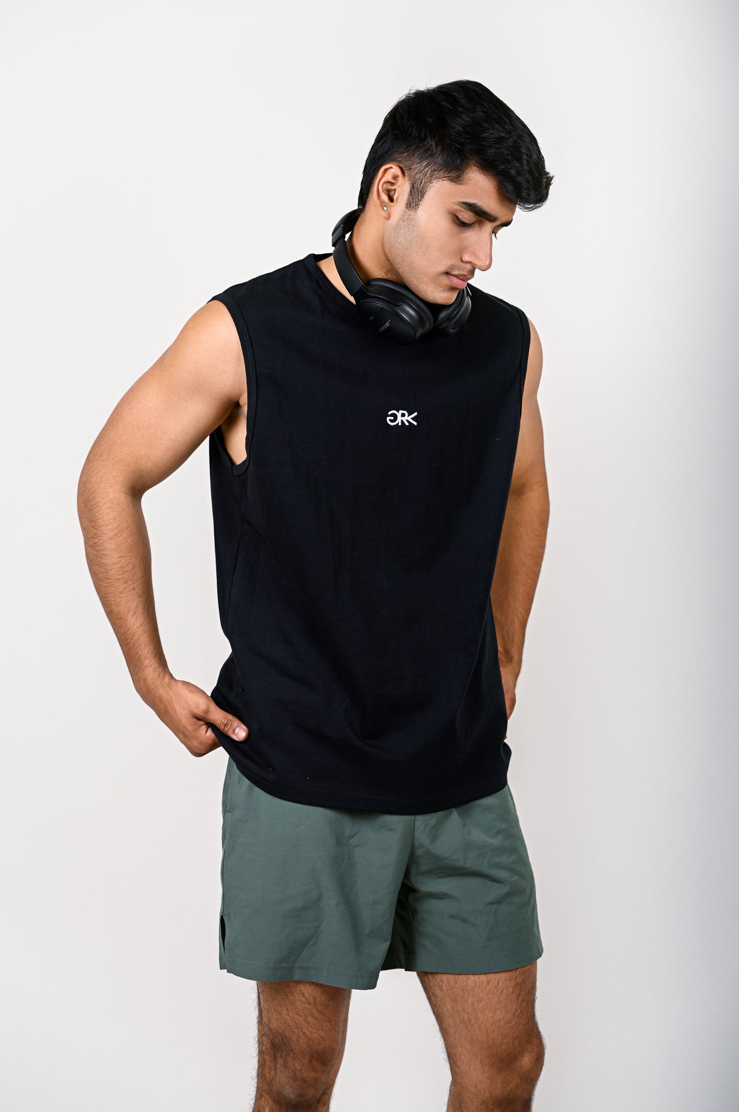 Black Basic TANK TOP